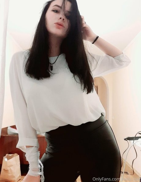 bella ruiz actrice pornographique collection