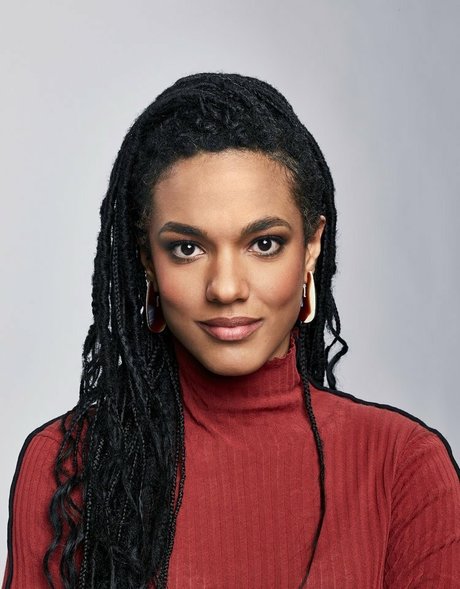 Freema Agyeman étoile sexy galeries