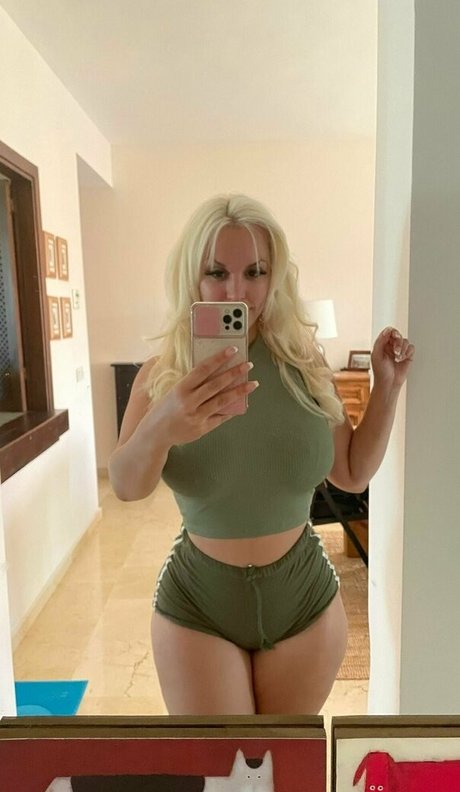 blondiefesserfree star du porno adulte archive