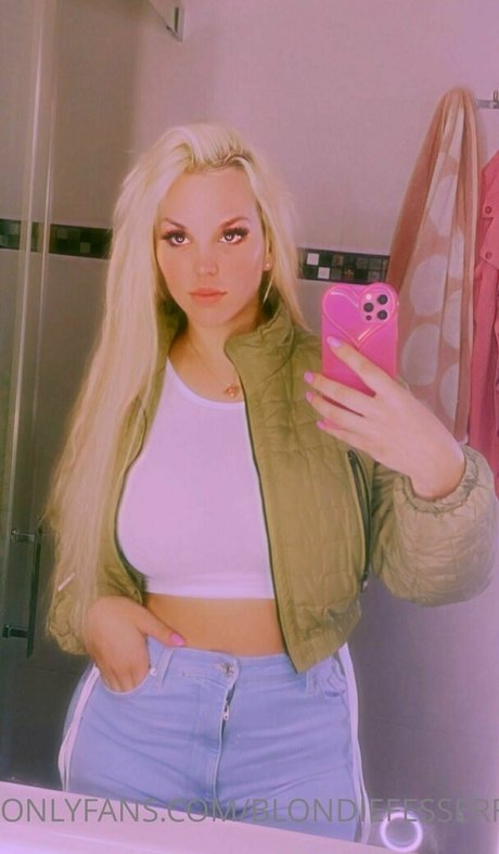 mariée onlyfans adulte chaud image