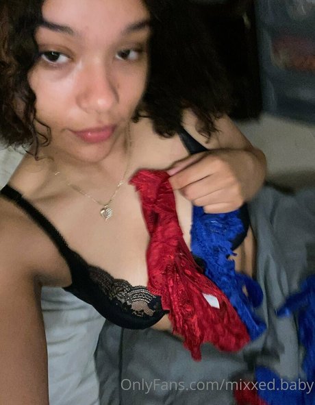 mixxed baby actrice galeries