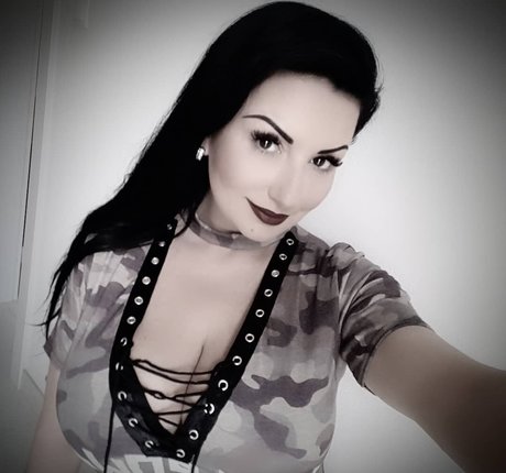 nu gratuit onlyfans joli art photos