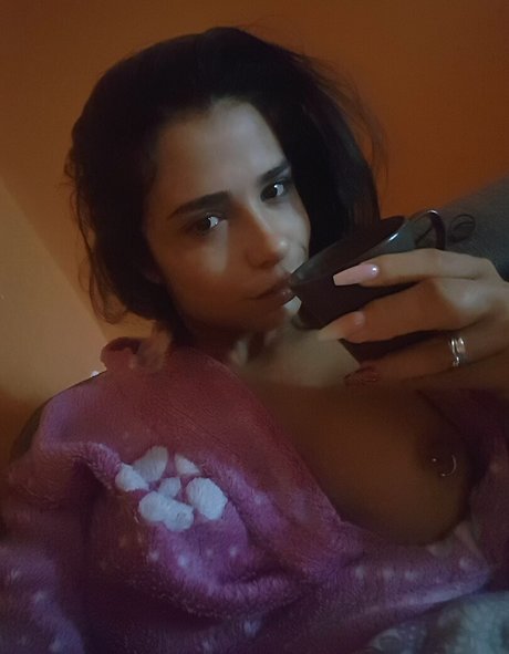 miracuckold modèle chaud des photos