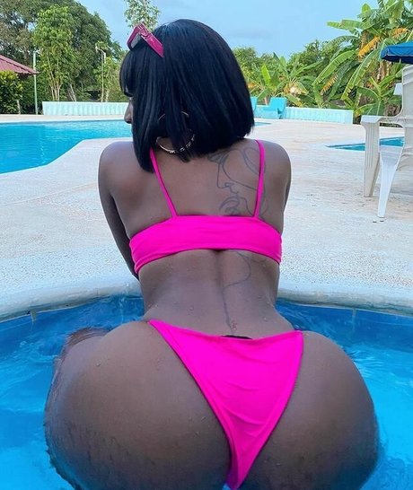 Amara La Negra étoile sexy image