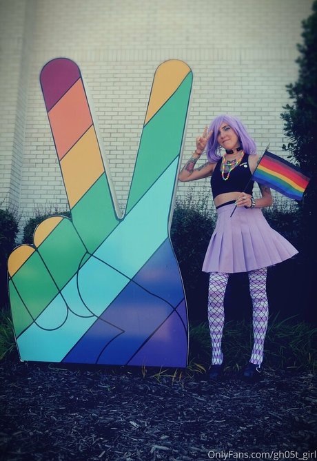 gh05t girl étoile de l'art galeries