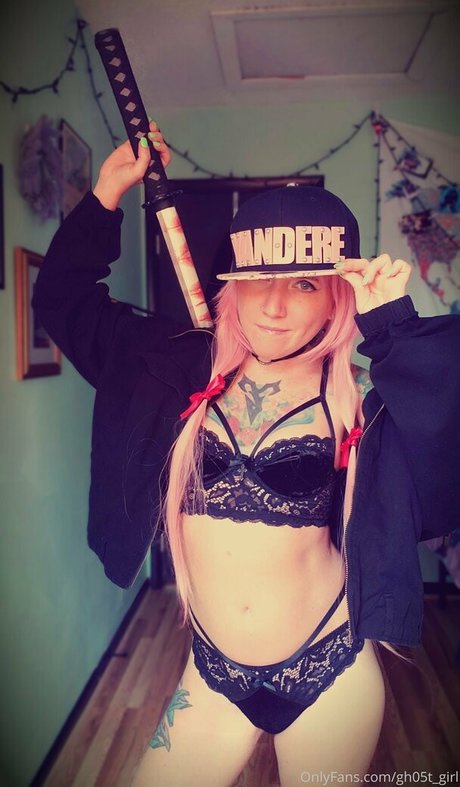 gh05t girl actrice chaude photos