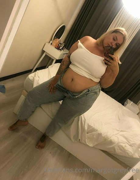 margotgreyfree star érotique image
