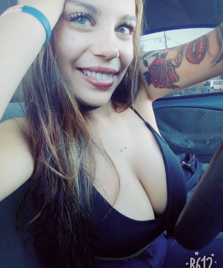 tatouages ​​blonds onlyfans exclusif photos