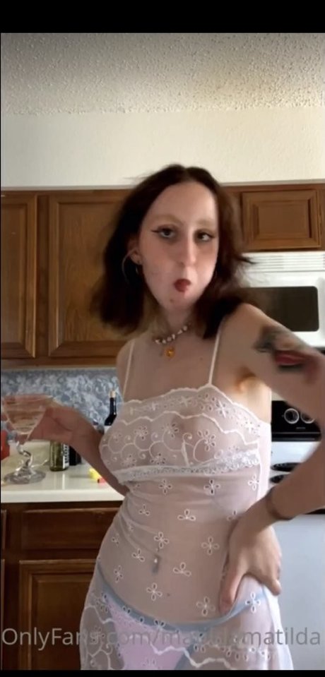 mole tilda étoile chaude img