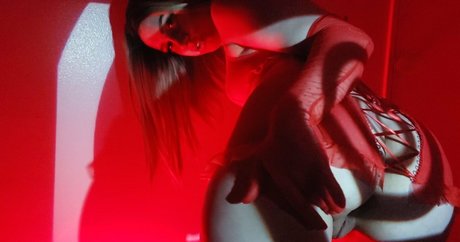 hollygraphixxx belle star du porno archive