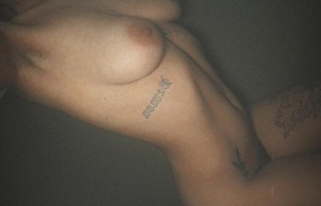 Tatiana Caetano modèle de sexe collection