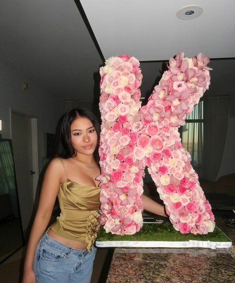 Kezia S star du porno img