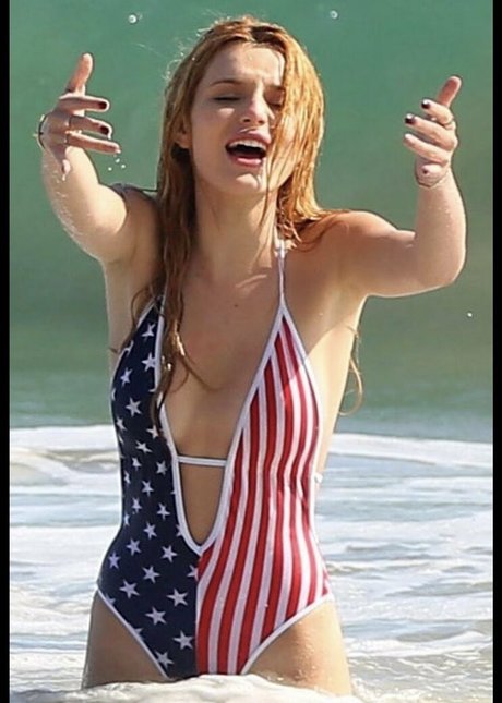 bellathornevip art star du porno galeries