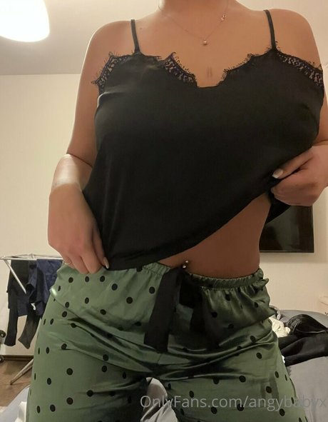angybabyx haut de star du porno galerie