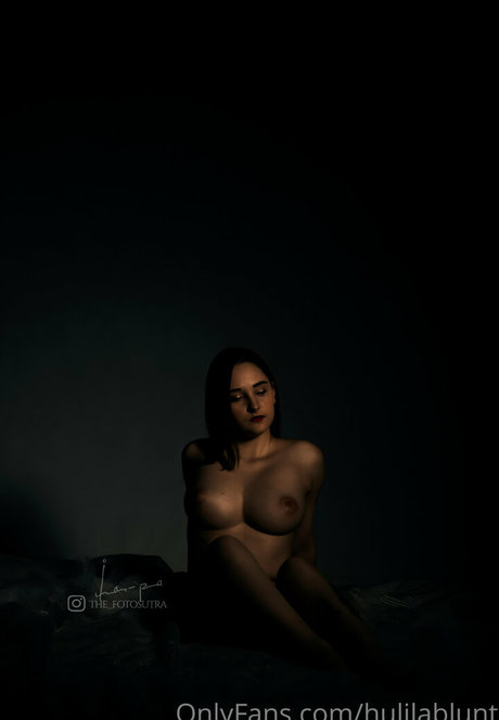 hulilablunt actrice pornographique image