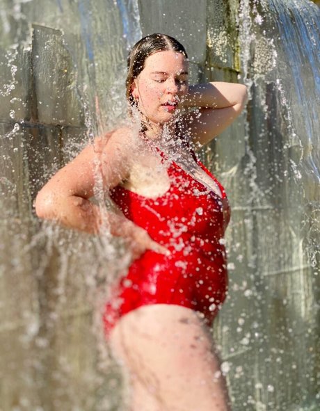 gros seins branlette espagnole onlyfans xxx nus images