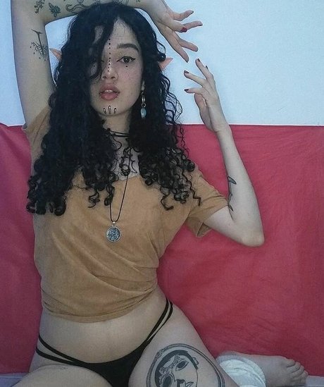 johmoura20 modèle nu image