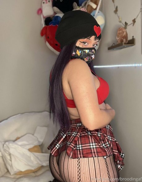 broodingaf art star du porno archive