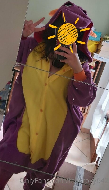 littlefoxyuwu actrice nue collection