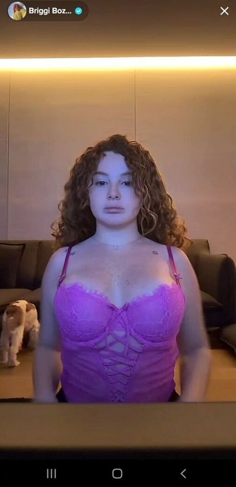 Briggitte Bozzo haut de star du porno photos