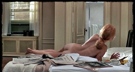 Ann Margret Ann haut modèle img