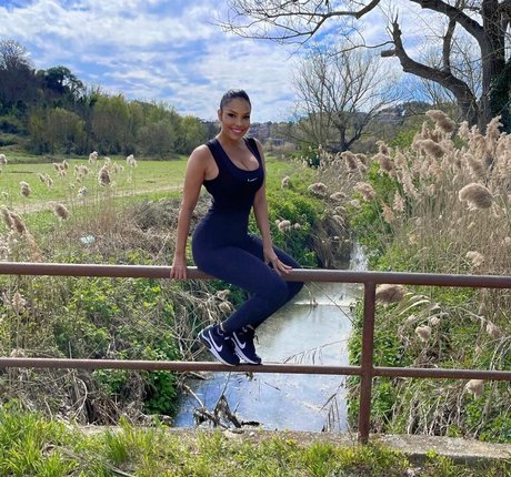 fans danal épais uniquement haut érotique collection