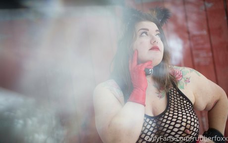 rubberfoxx modèle adulte collection