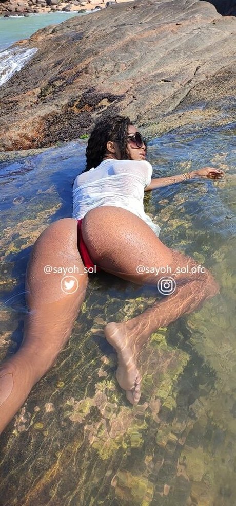 Sayoh Dos Santos star du porno nue photos