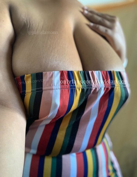 cuisses épaisses onlyfans haut nu images