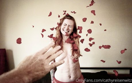 cathyreisenwitz actrice chaude galerie