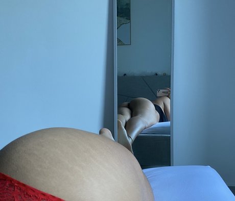 Ludmylla mnr star du porno nue collection