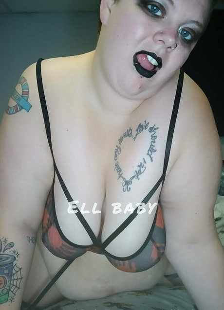 ellbabyvip actrice adulte archive