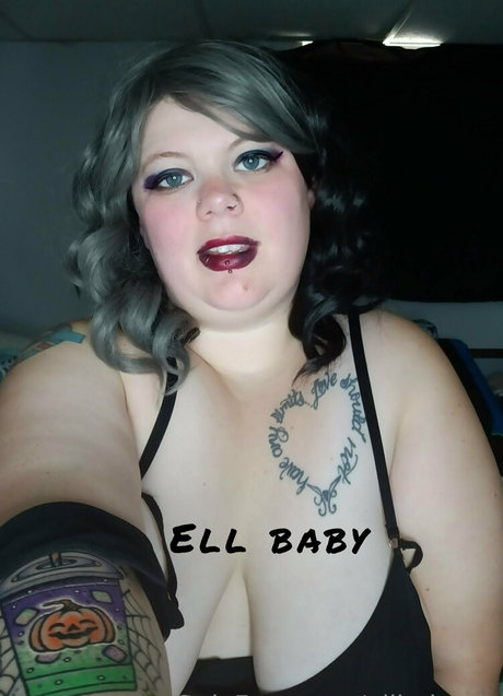 ellbabyvip modèle pornographique collection