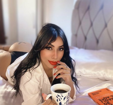 Thay Salles meilleure star du porno image