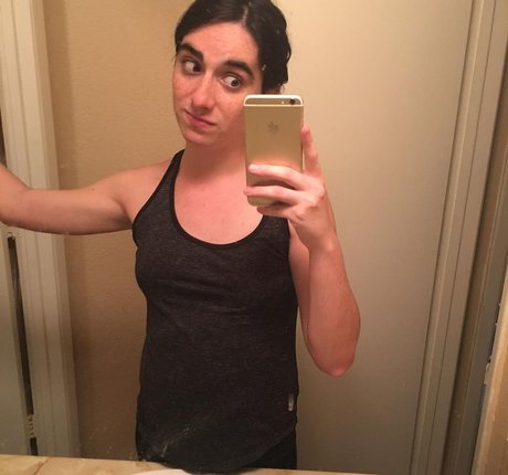 lingerie blanche onlyfans assez haute qualité img