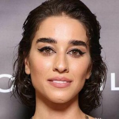 Simona Tabasco actrice de grande qualité img