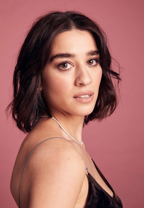 Simona Tabasco haut étoile image