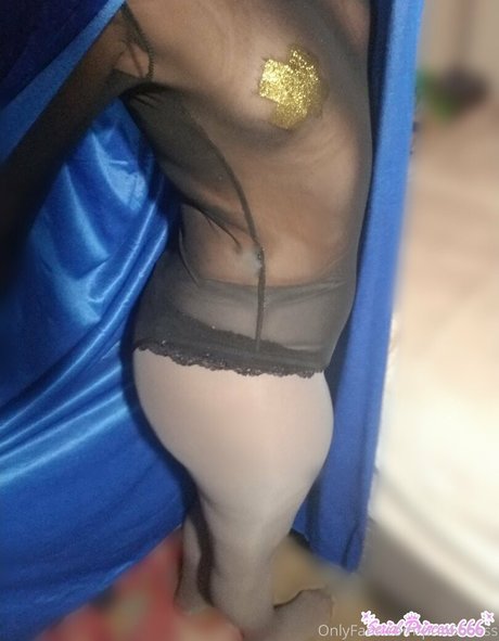 femmes au foyer uniquementfans nu parfait photos