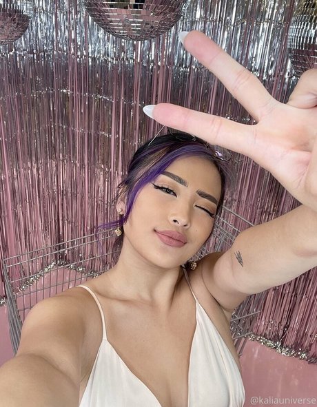 kaliauniverse star du porno belle img