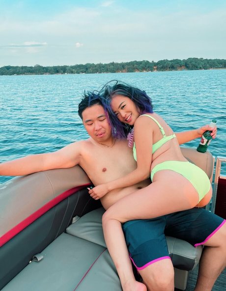 kaliauniverse modèle sexy photo