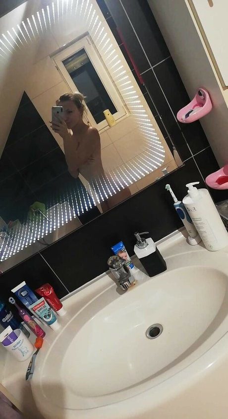 Sandra Legowska haut de star du porno collection