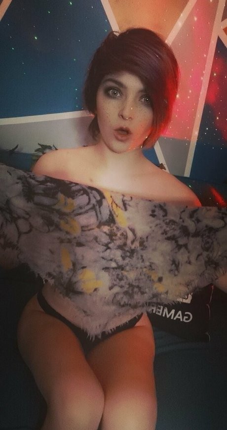 jadellewds modèle artistique des photos