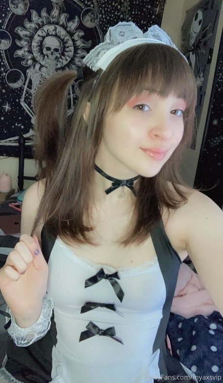 myaxsvip étoile nue collection