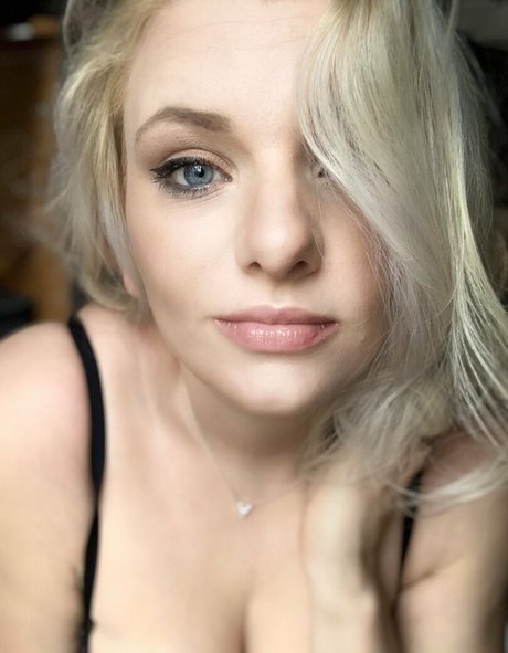 ashelizxd étoile exclusive archive