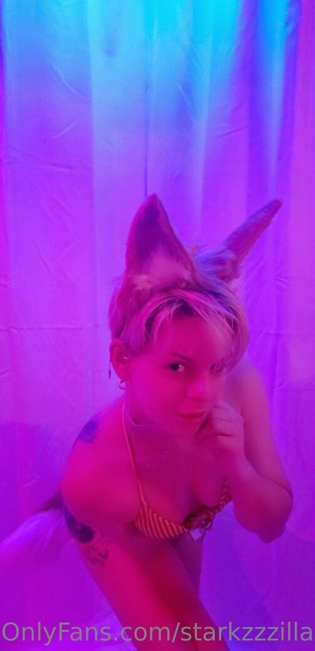 starkzzzilla actrice artistique galeries