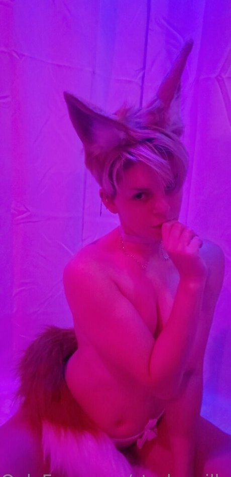 visage blond uniquementfans hd xxx des photos