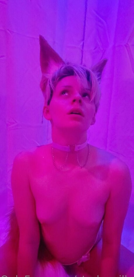 starkzzzilla star pornographique image