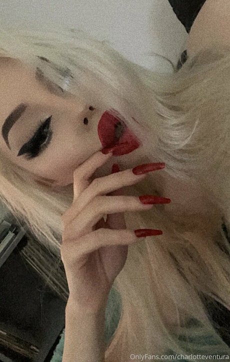 charlotteventura modèle nu photos