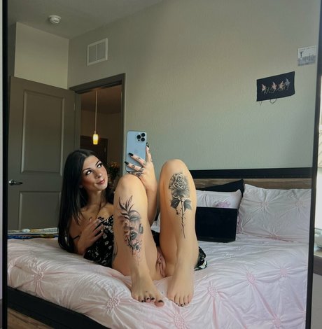 Allie Blossom étoile sexy archive