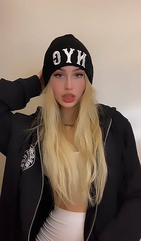 adolescent maigre onlyfans bel adulte photos